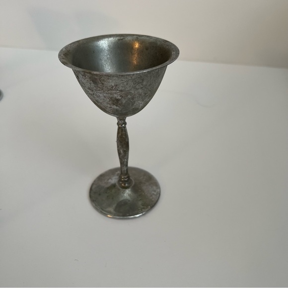 Vintage Silverplate Goblets – Set of 5 – Pewter Stemware – Mid Century Barware - Picture 4 of 7